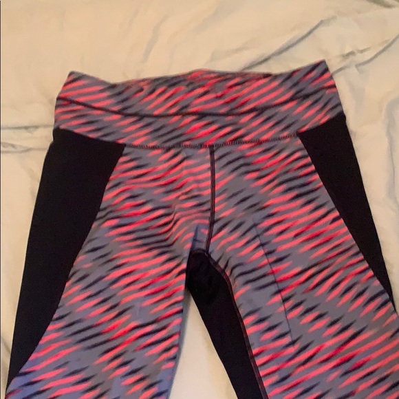 Athleta tights! Great design! - Picture 3 of 6